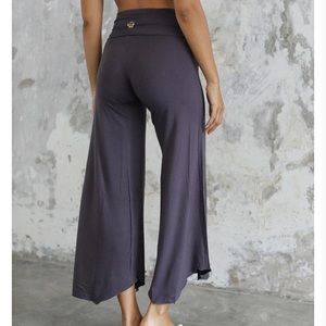 Indigo Luna Layla Flares Charcoal